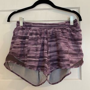 Lululemon shorts, size 6 tall